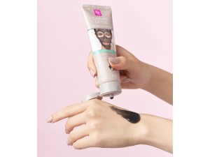 MÁSCARA COM AÇUCAR ESFOLIANTE CARVÃO DETOX RUBY KISS 75G